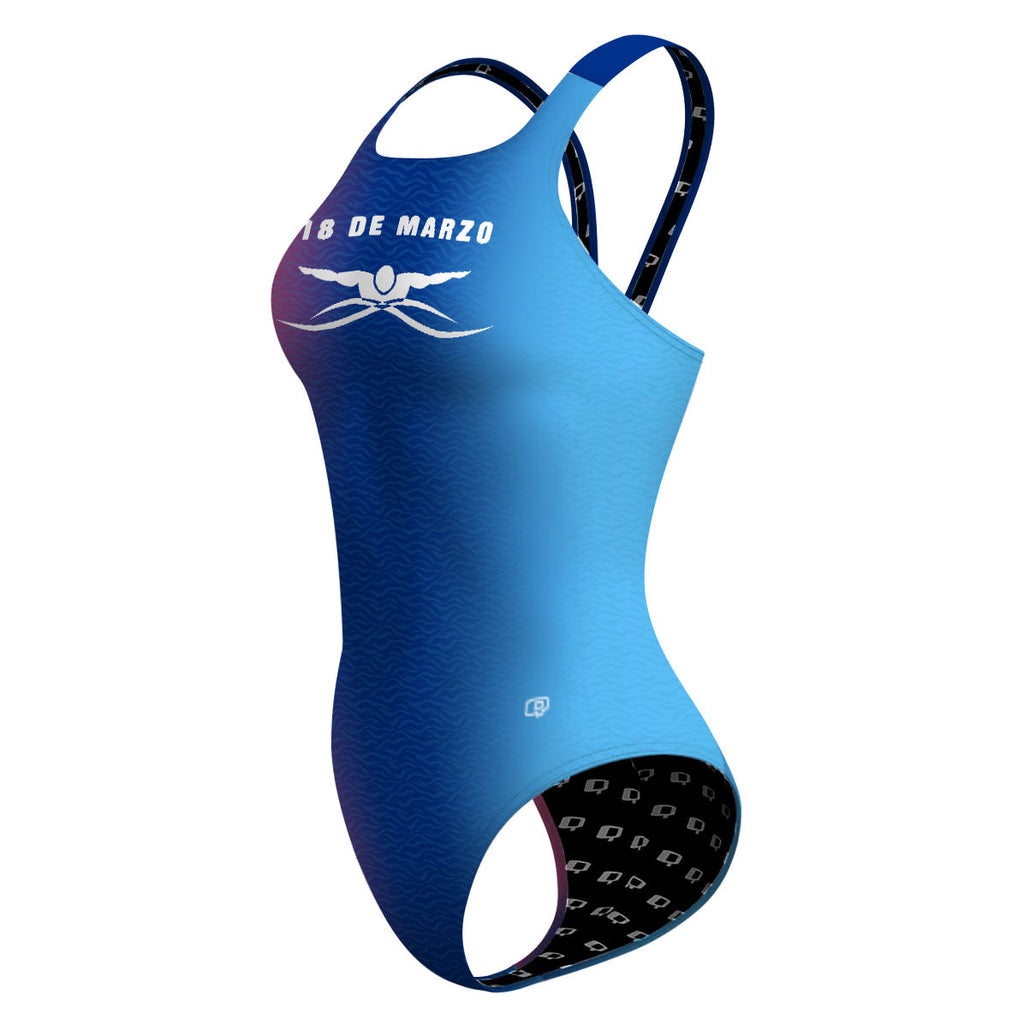 18 de Marzo - 25 años - Classic Strap Swimsuit